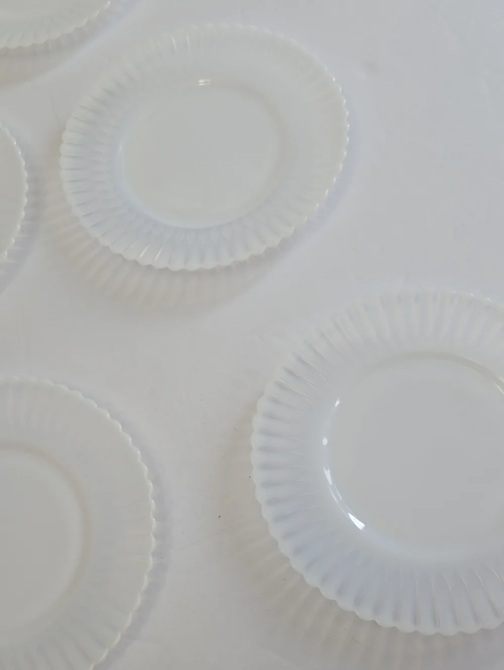 Vintage MacBeth Evans Set Of 8 Ringed Base Petalware Monax Bread Plates White 6